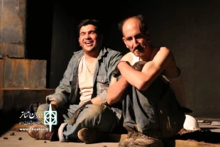 نمایش «عینهو شب که سیاس» به کارگردانی حامد محسنی در پلاتو شهرستان خدابنده به روی صحنه رفت. 4