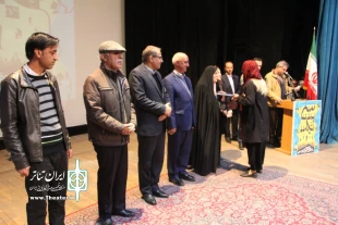 هیات داوران جشنواره سی و یکم تئاتر استان زنجان نفرات برگزیده خود را معرفی کردند. 5