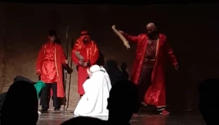 نمایش مذهبی «ماه غریبستان» در خرمدره اجرا شد 2