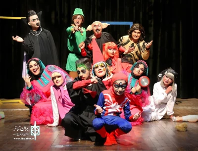 در محل تالار هنر فرهنگسرای امام خمینی (ره) زنجان

نمایش شاد و موزیکال «شهر اسباب بازی ها» به روی صحنه رفت