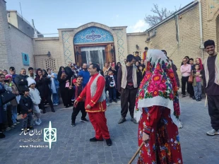 نمایش میدانی «نوروز گولی» در محوطه گنبد سلطانیه و رختشویخانه زنجان اجرا شد 6